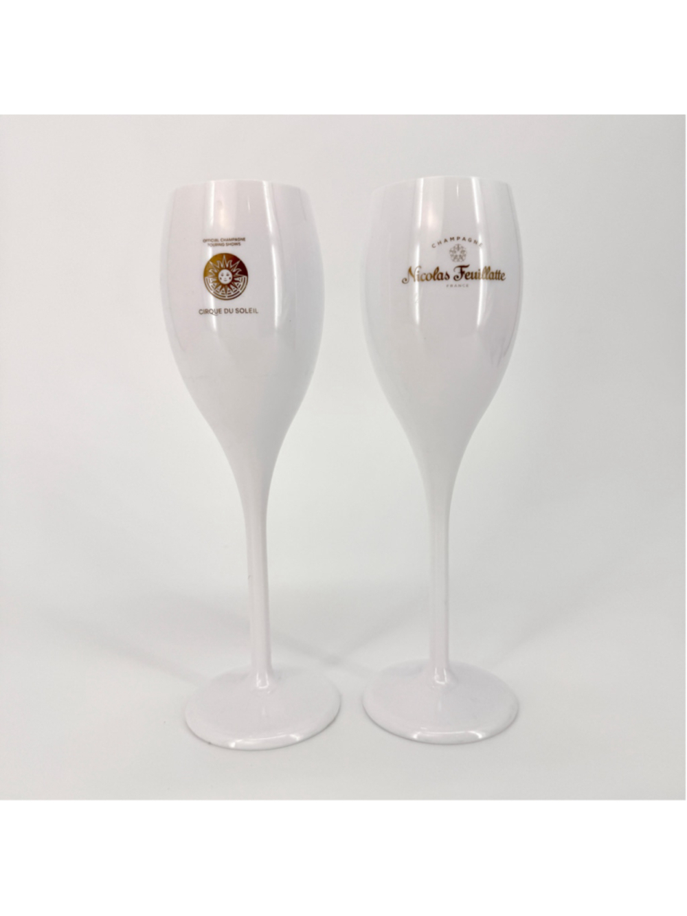 White Champagne Flutes Glass Nicolas Feuillatte FRANCE CIRQUE DU SOLEIL plastic